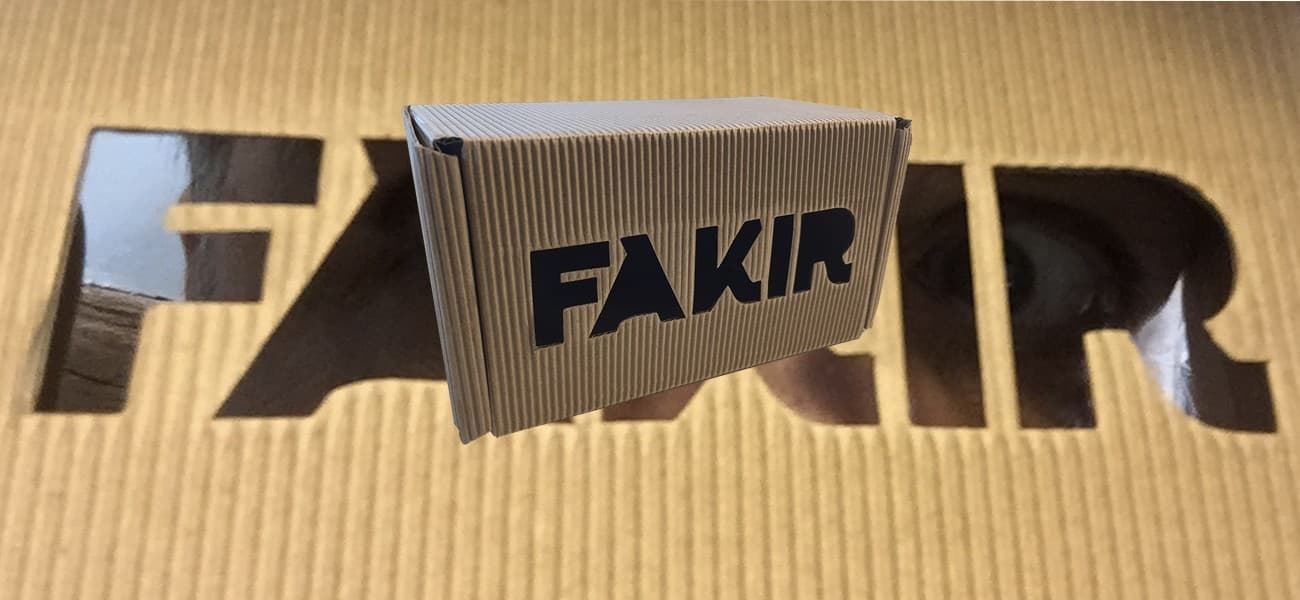 Fakir : Proux fait son trou - Mops approved