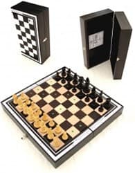 Boîte du jeu : Chess No Yes !